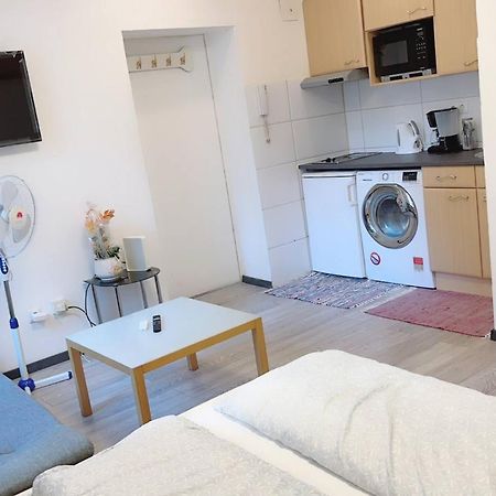 Comfort Studio 3P Km Вена Экстерьер фото